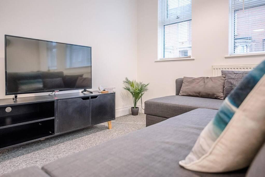 1 Abbey Mews, Leiston Apartment Ngoại thất bức ảnh